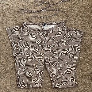H&M zig zag pattern pants